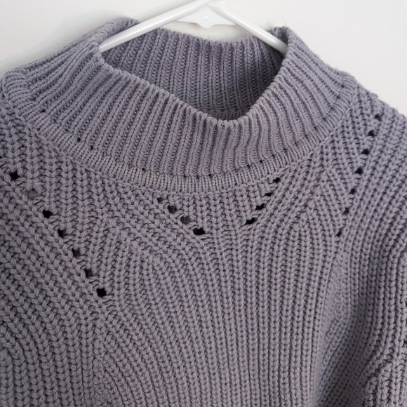 Lavender crop sweater - Picture 2 of 4